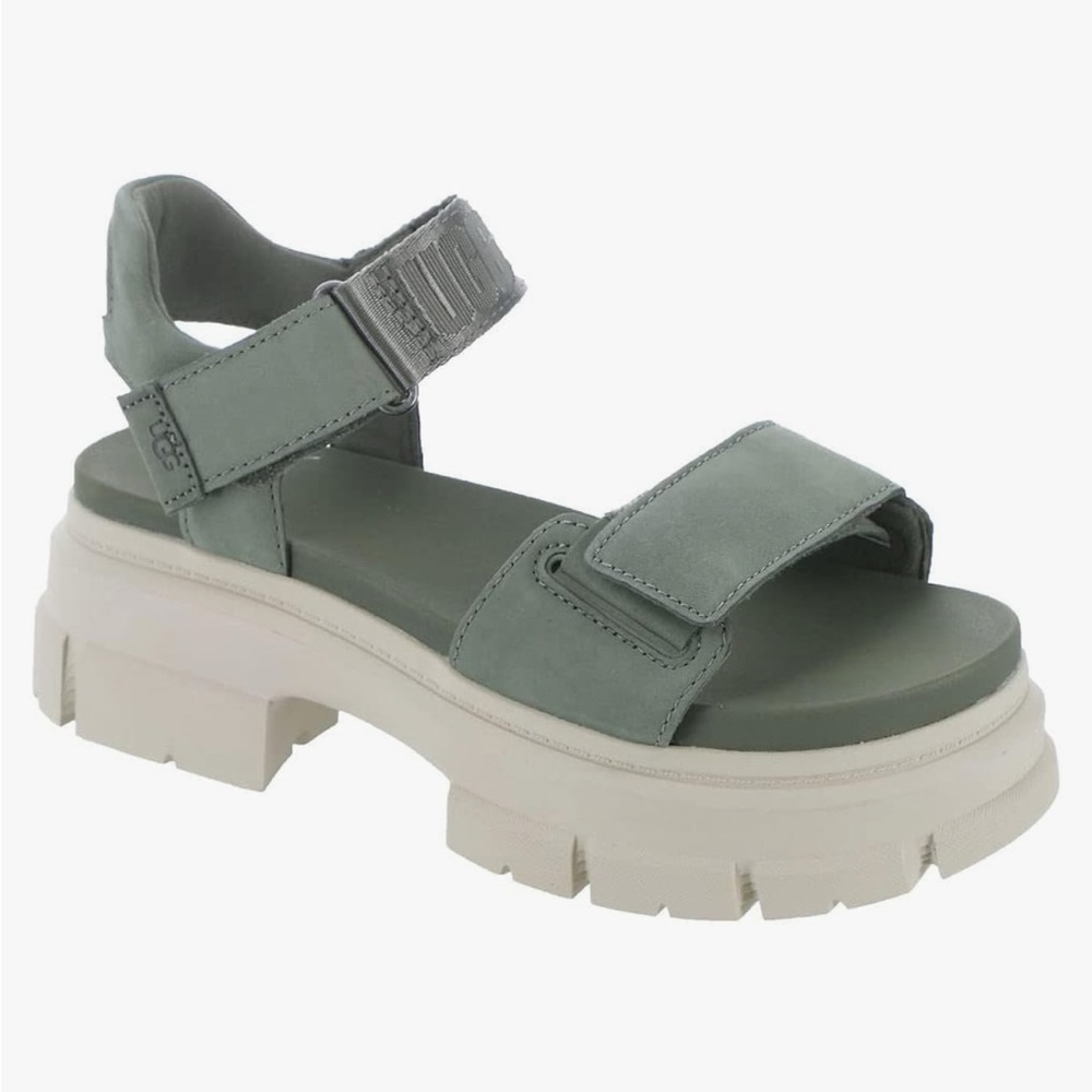 UGG Ashton ankle sandal, green,size 7.5
